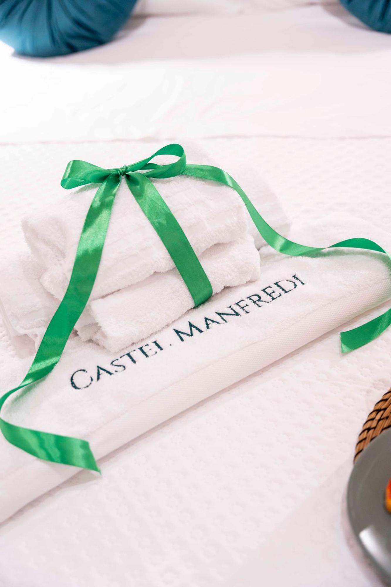 Castel Manfredi Apartments マンフレドーニア エクステリア 写真